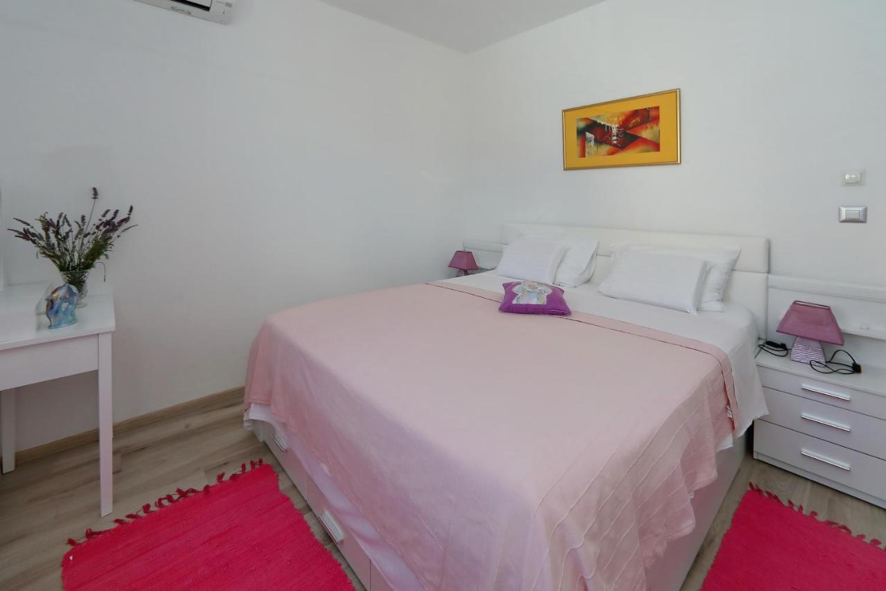 Apartmani Marina S Pogledom, Sukošan Eksteriør bilde