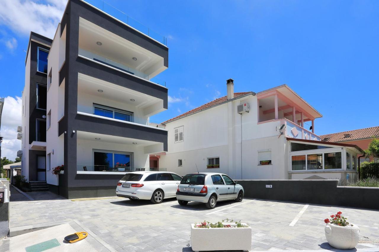 Apartmani Marina S Pogledom, Sukošan Eksteriør bilde