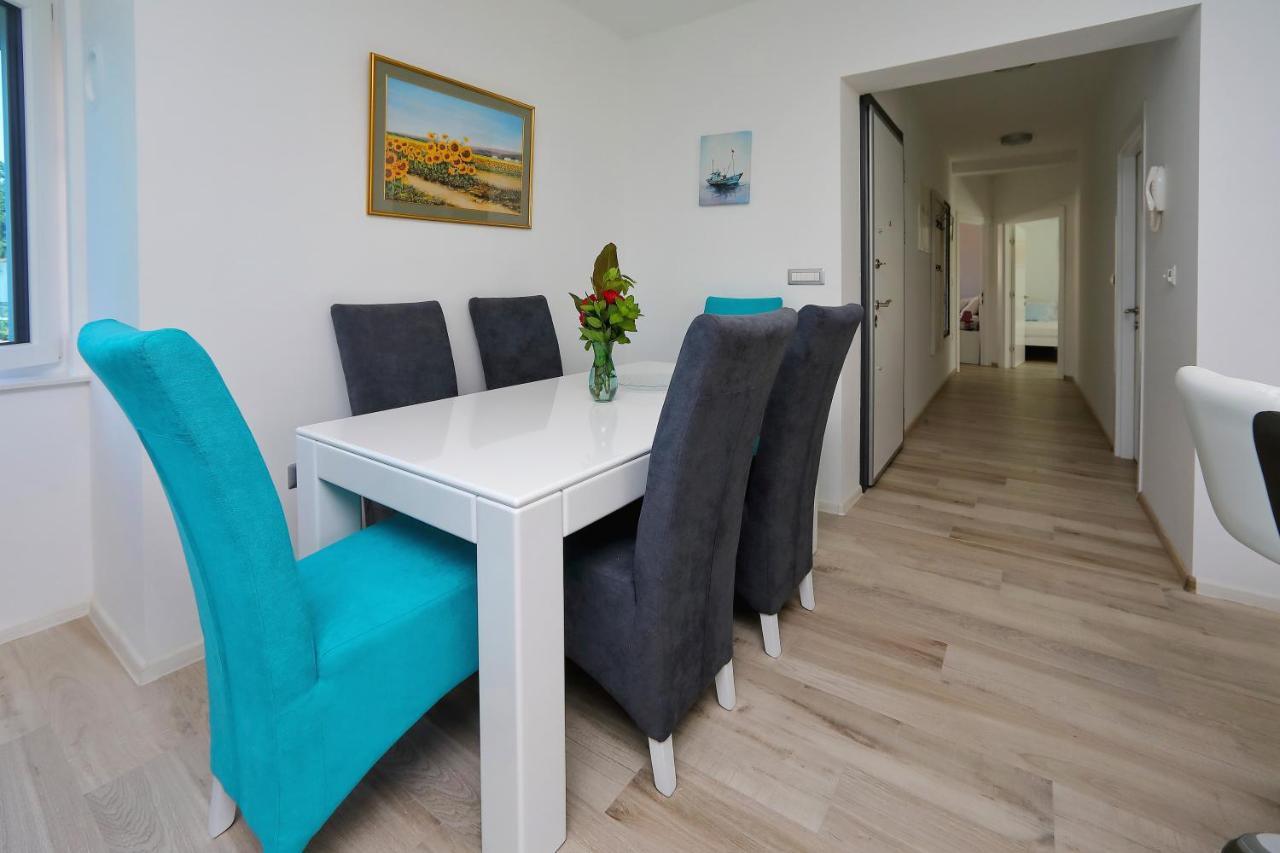 Apartmani Marina S Pogledom, Sukošan Eksteriør bilde